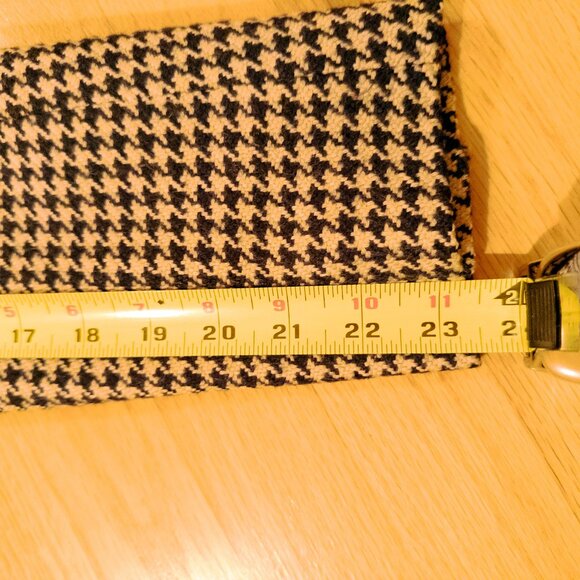 MaxMara Virgin Wool and Cashmere Houndstooth Blazer - Picture 11 of 11